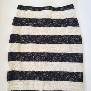 Lace pencil skirt